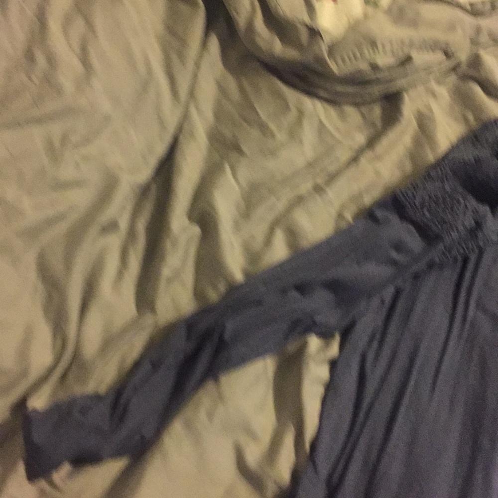 Top - Picture 3 of 5